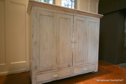 media cabinet